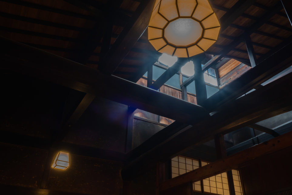 飛騨高山・村半柿下木材照明の画像